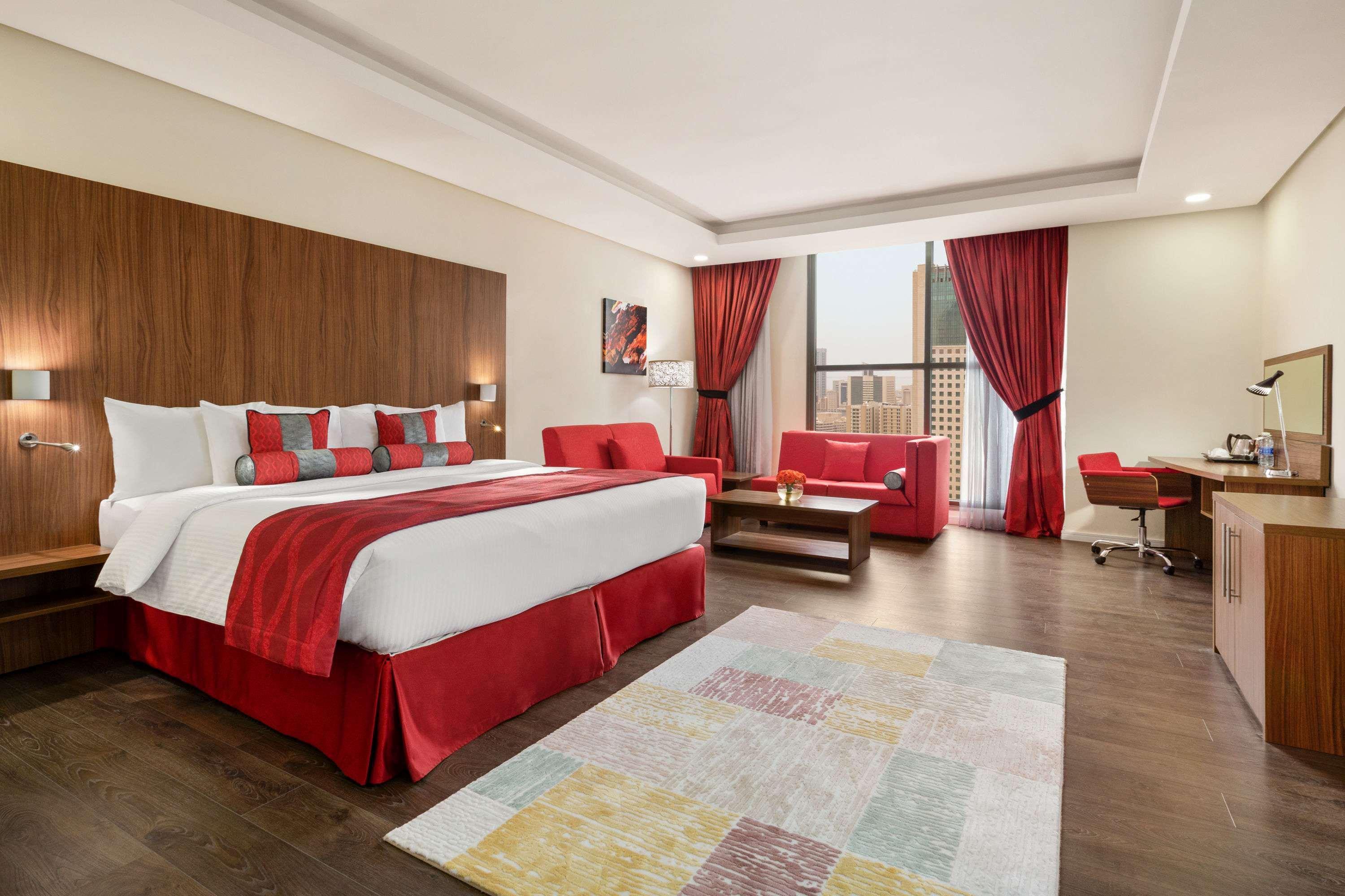 Ramada Encore By Wyndham Kuwait Downtown Кувейт Экстерьер фото