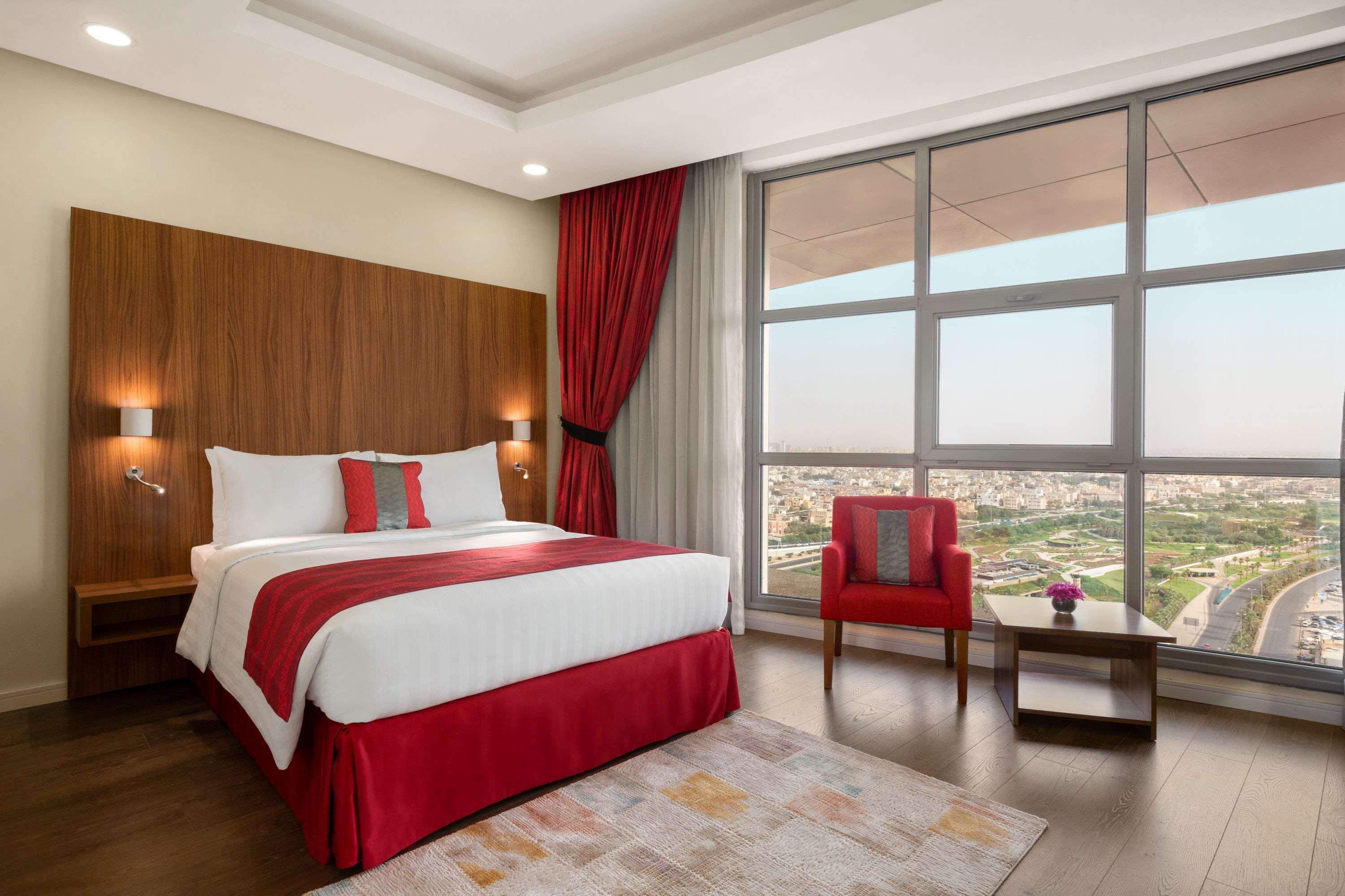 Ramada Encore By Wyndham Kuwait Downtown Кувейт Экстерьер фото