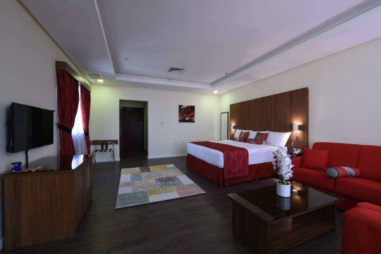 Ramada Encore By Wyndham Kuwait Downtown Кувейт Экстерьер фото