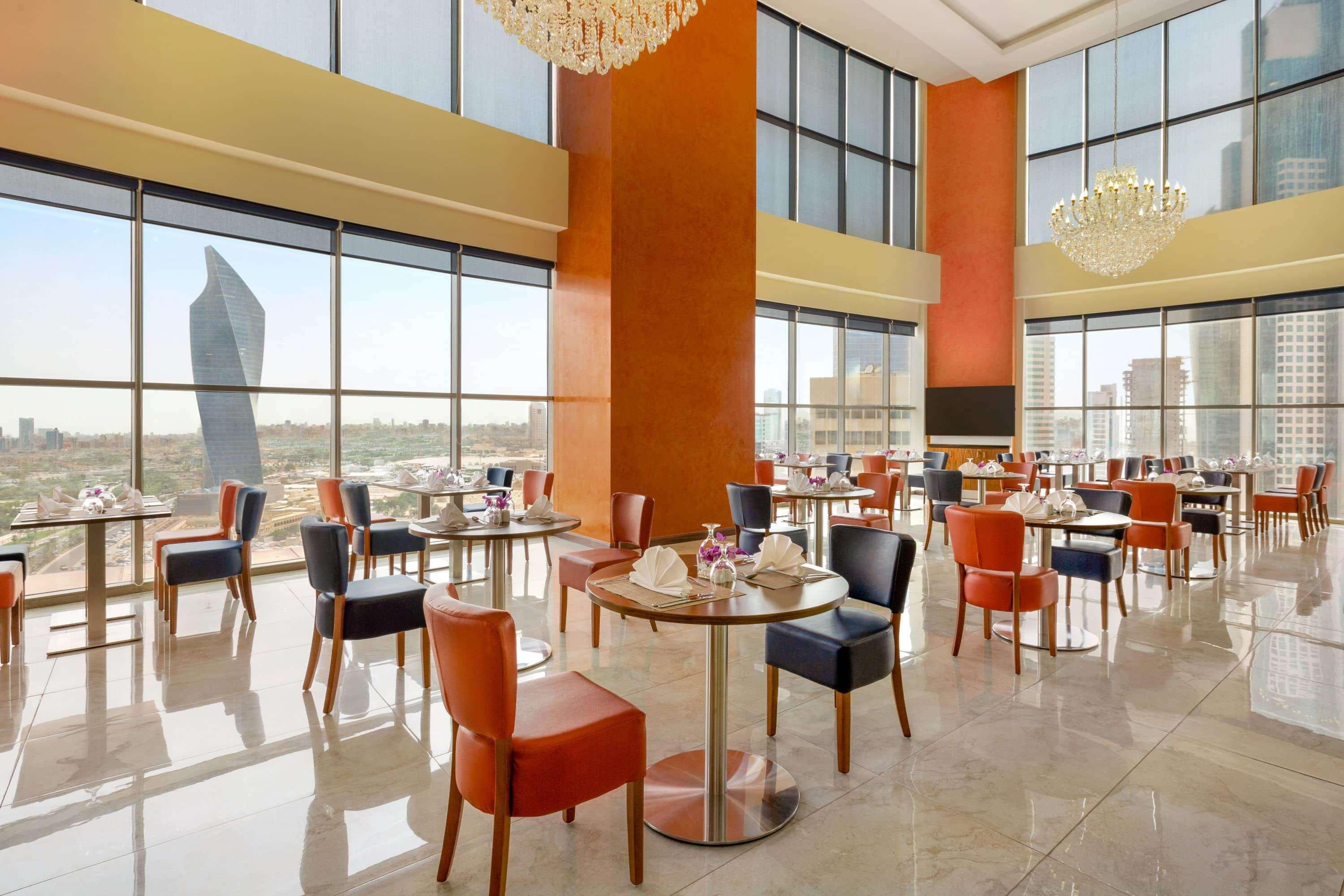 Ramada Encore By Wyndham Kuwait Downtown Кувейт Экстерьер фото